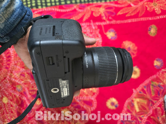 Canon EOS 700D DSLR Camera (Lens সহ)